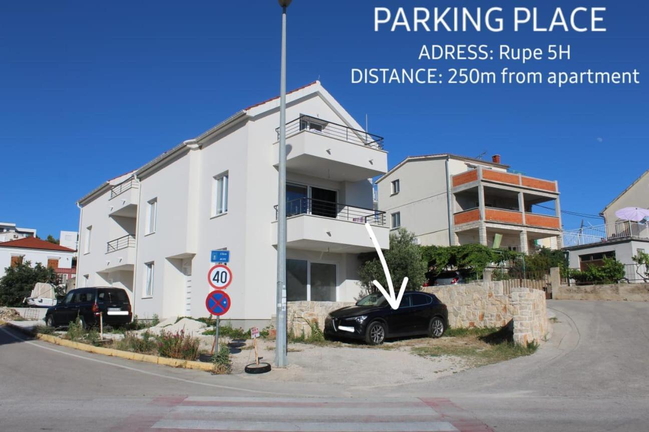 Pluton Apartment Primošten Exterior foto